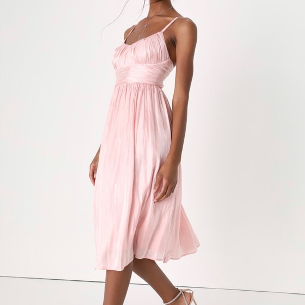 NWT lulus Irresistible Glow Blush Pink Satin
Pleated Lace-Up Midi Dress XL